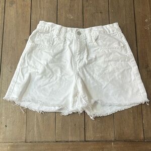 Old Navy high waist frayed hem denim short. Girls 14